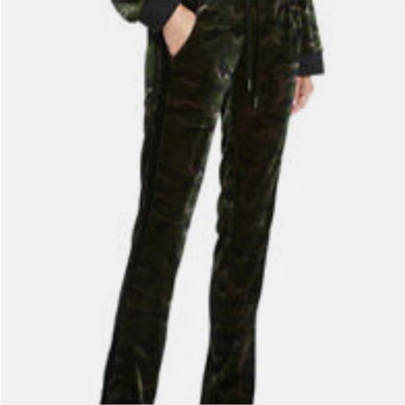 Pam and Gela CAMO side slit velvet velour track pants size small - Picture 2 of 7